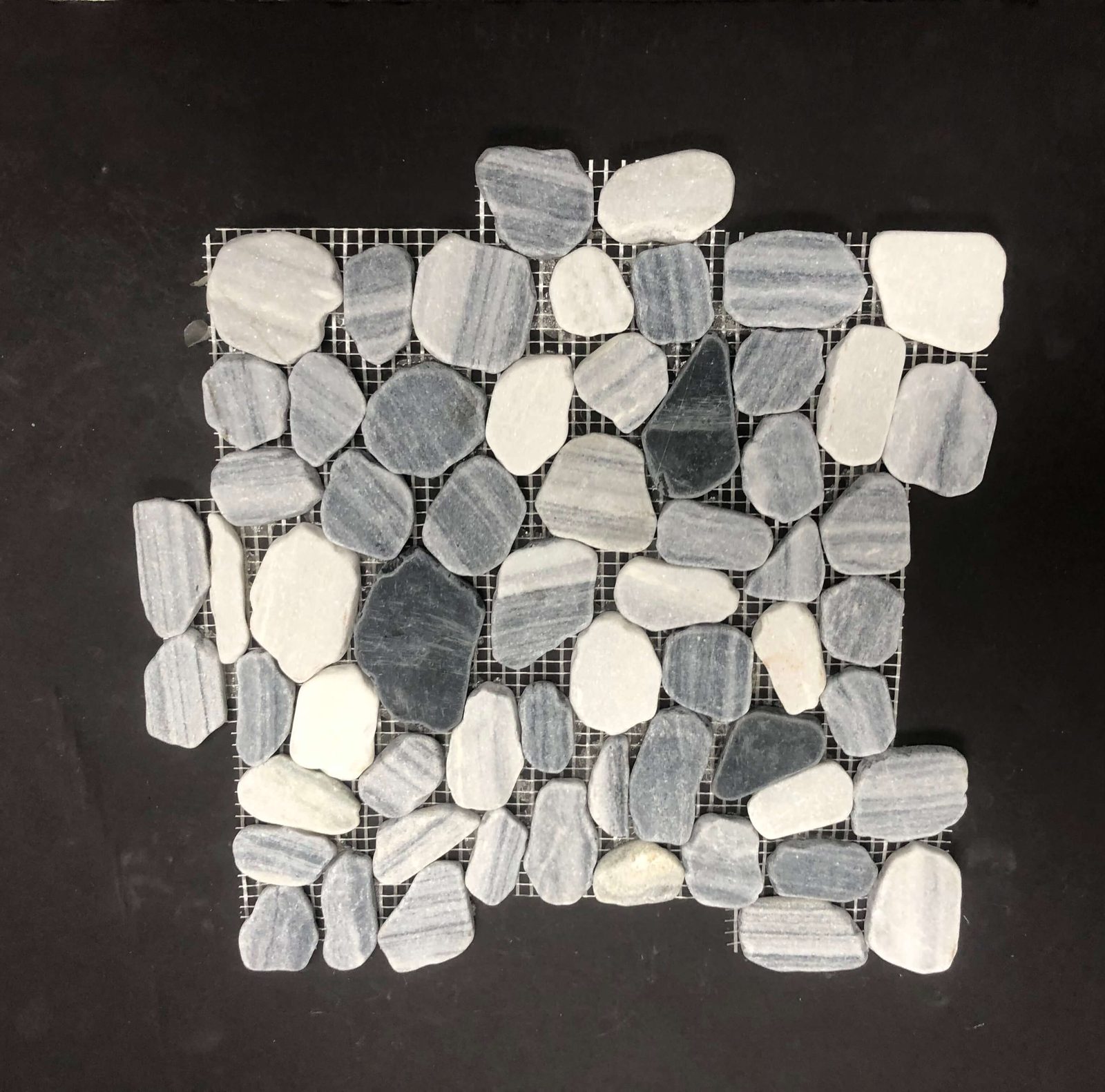Pebbles Mosaic tile